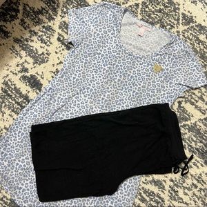 Victoria’s Secret Pajama Bundle M
